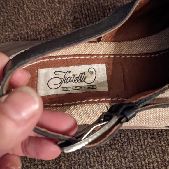 Ultra Miami chic men's linen and leather strap mules by Fratelli - Picture 6 of 11